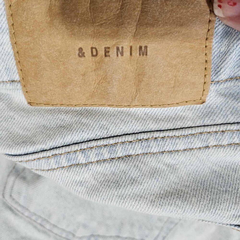 &Denim by H&M 90s Boyfriend Jeans Women's Light Wash Distressed Button Fly Size - Picture 7 of 9